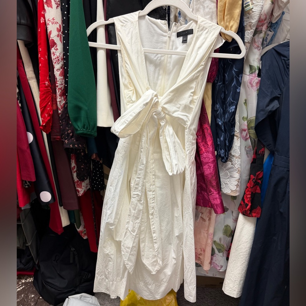 Women’s J. Crew poplin white bow front White Dress like new size 0P